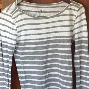 Long sleeve JCrew artist tee